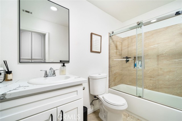 MLS #OC25265495 image #21