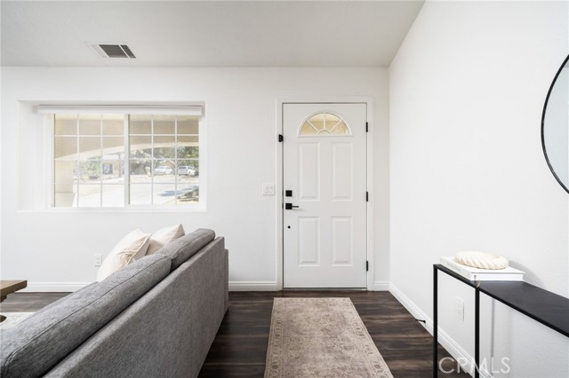 MLS #OC25265495 image #6