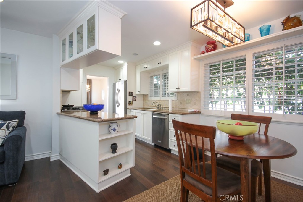 MLS #OC25265517 image #11