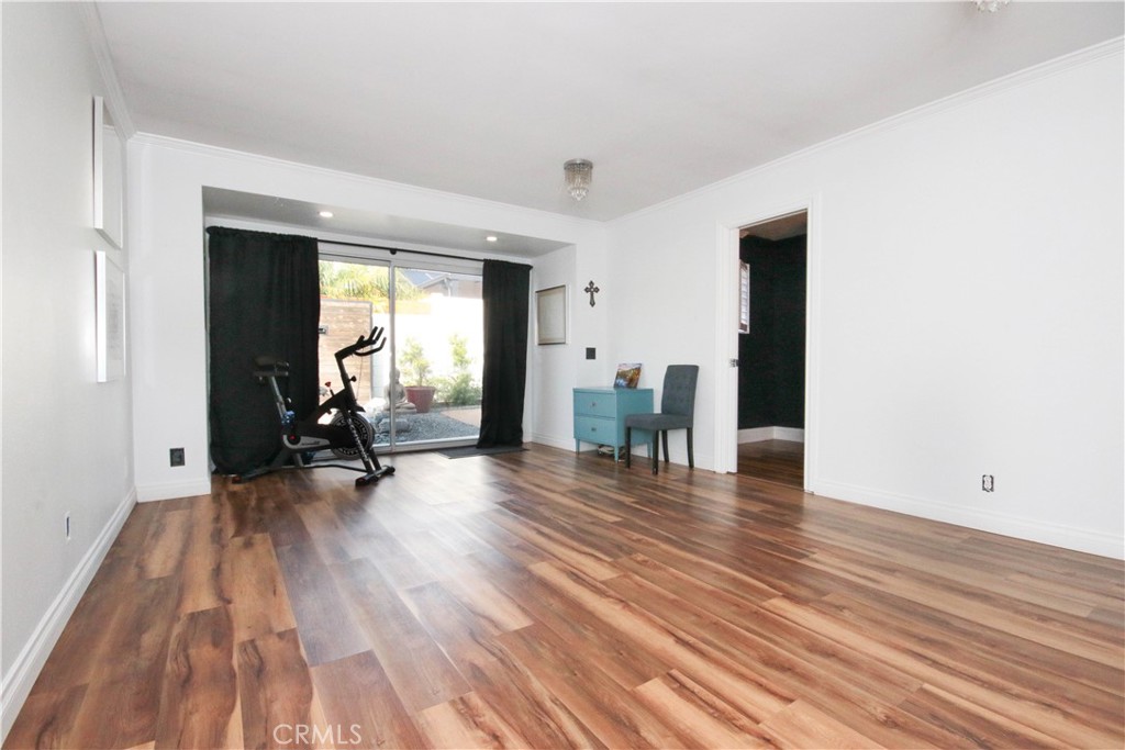 MLS #OC25265517 image #28