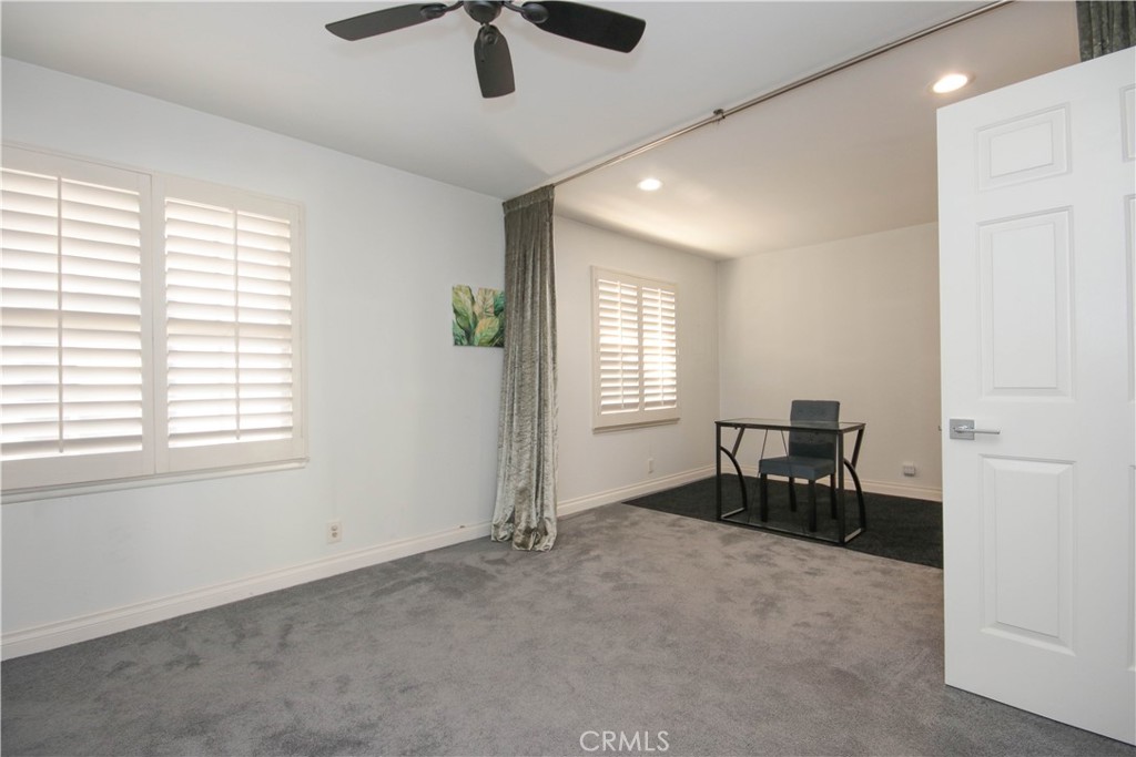 MLS #OC25265517 image #35