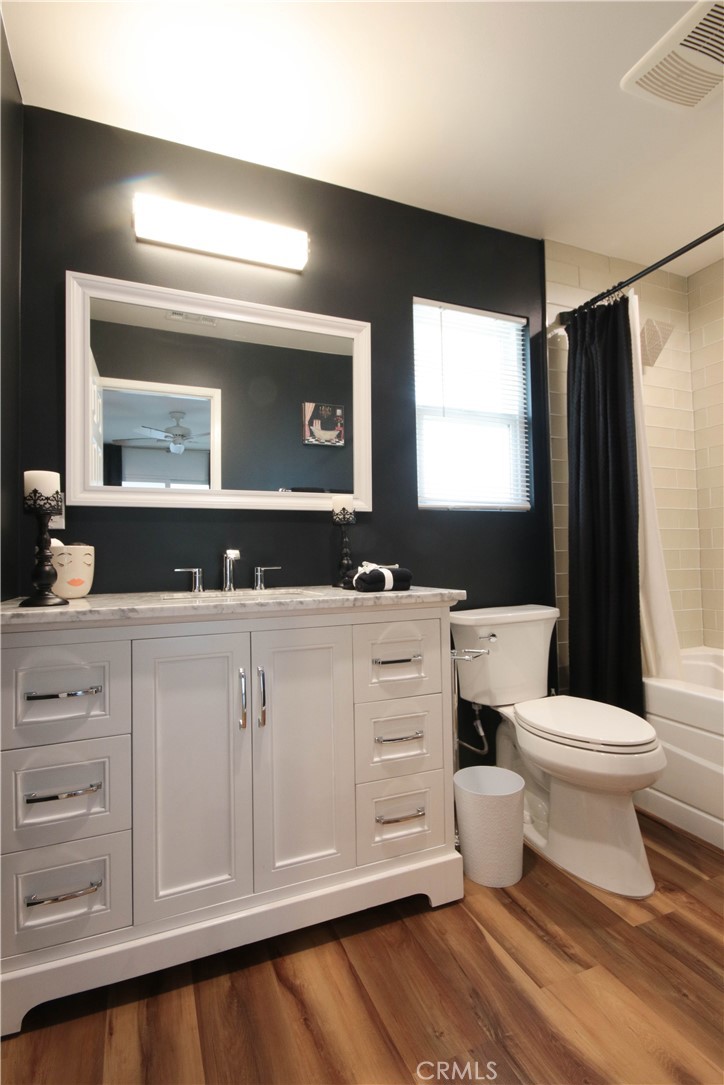 MLS #OC25265517 image #42