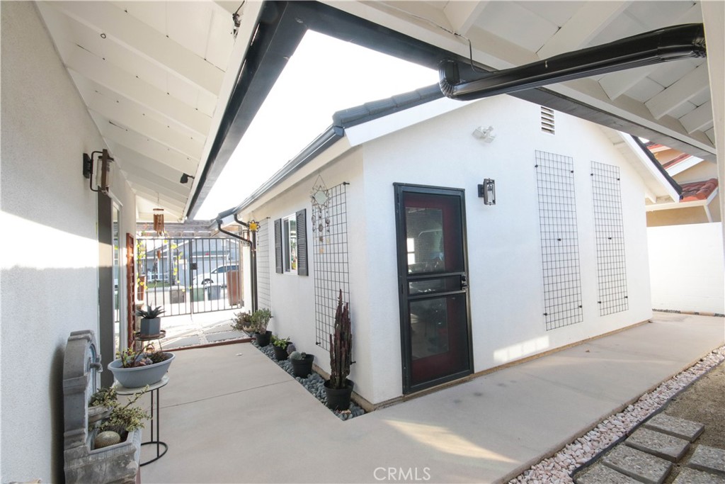 MLS #OC25265517 image #45