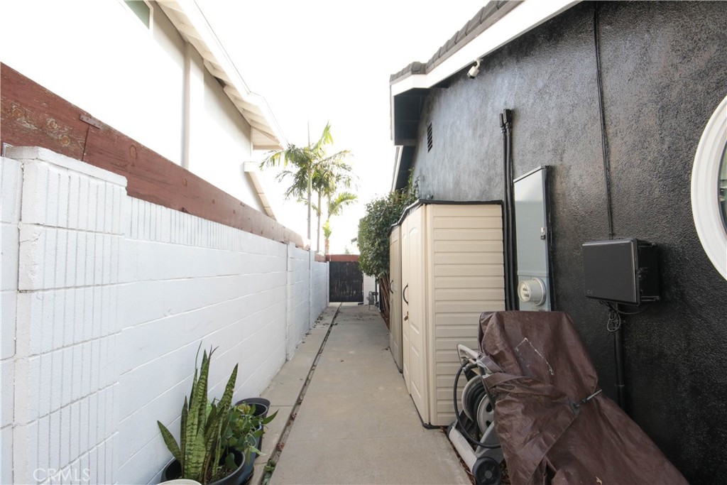 MLS #OC25265517 image #46