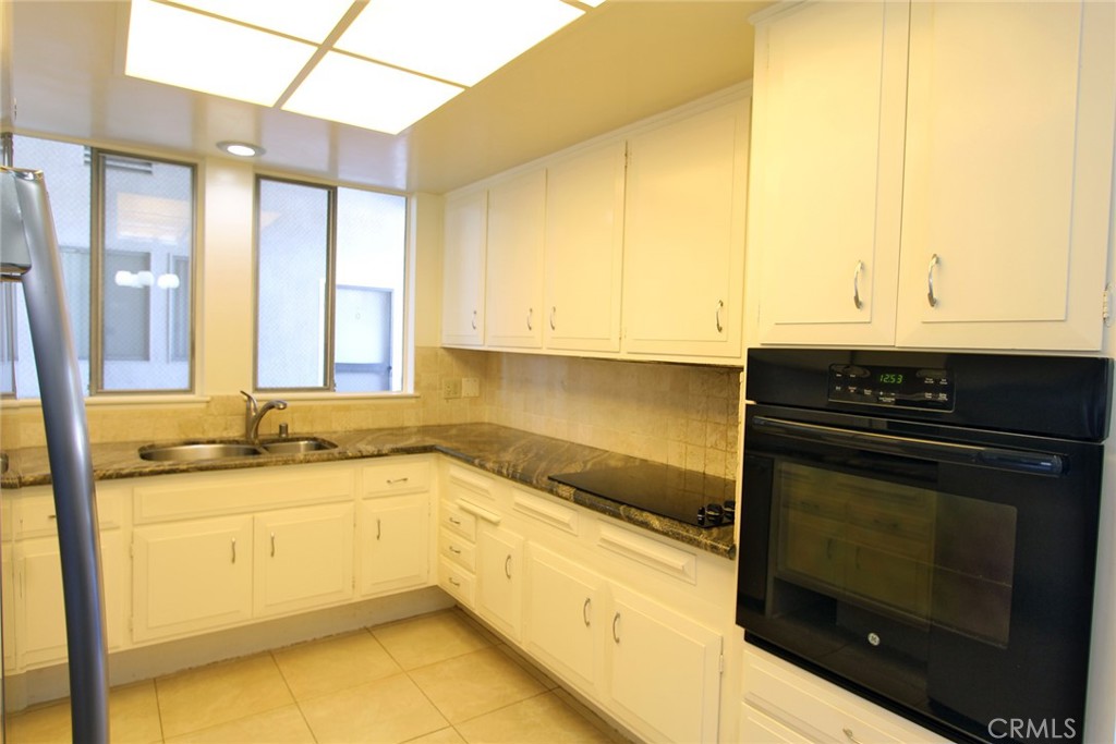 MLS #OC25265520 image #13