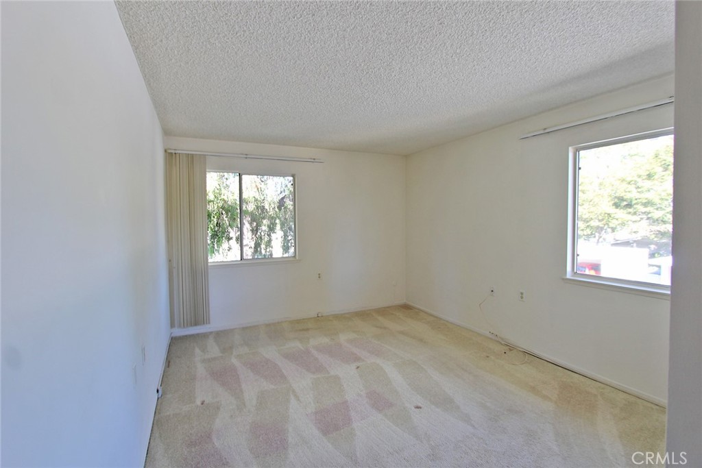 MLS #OC25265520 image #18