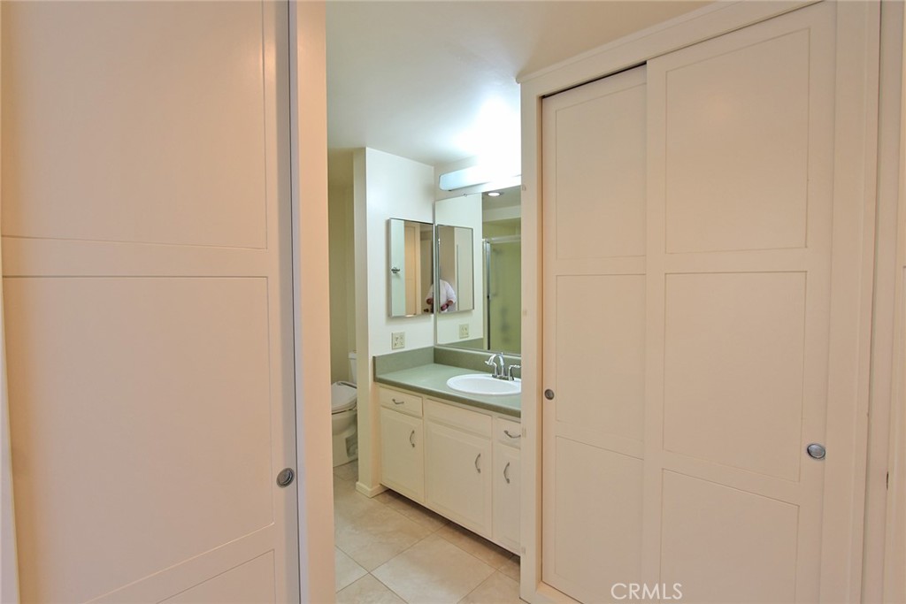 MLS #OC25265520 image #20