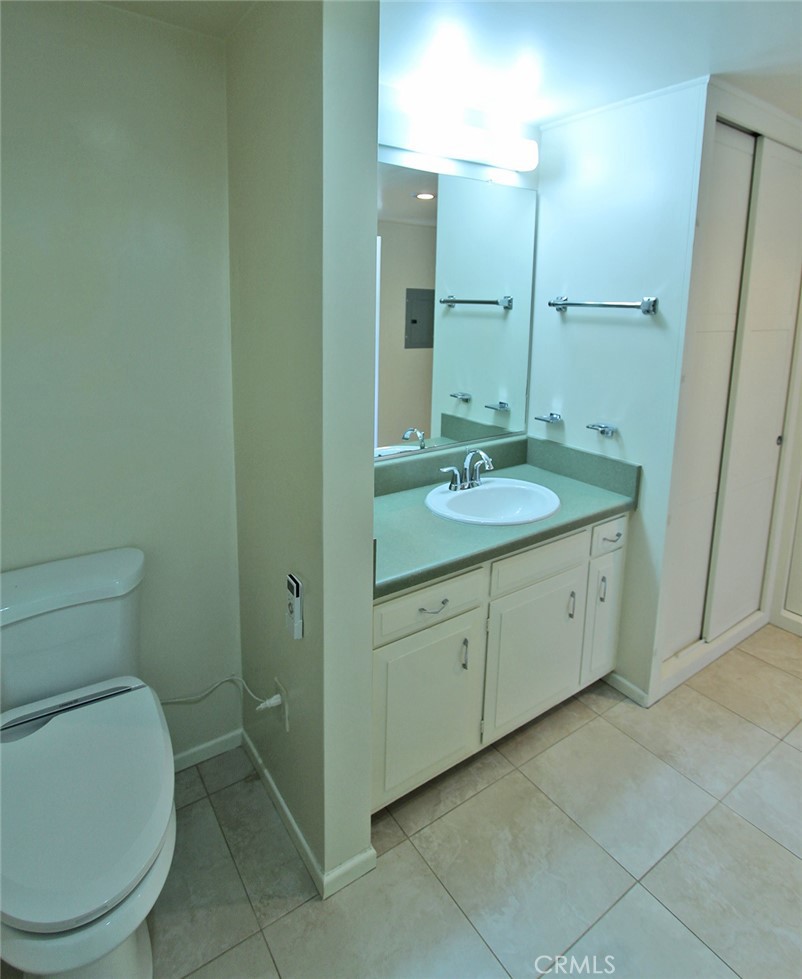 MLS #OC25265520 image #25