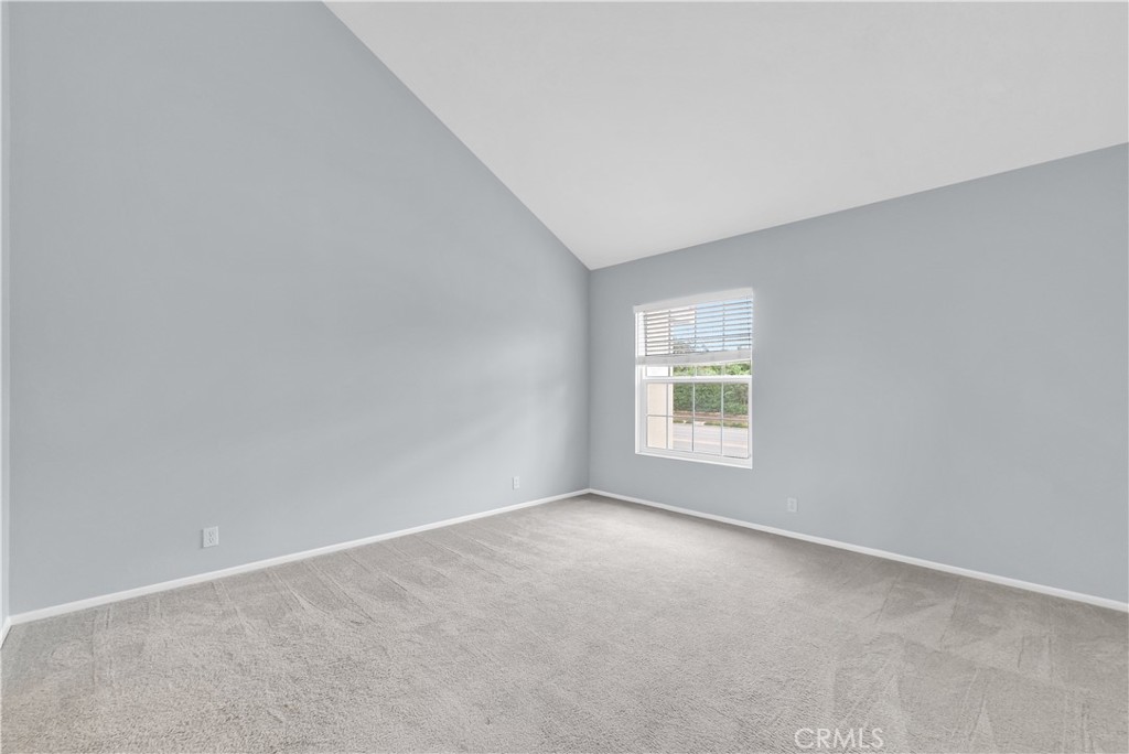 MLS #OC25265561 image #17