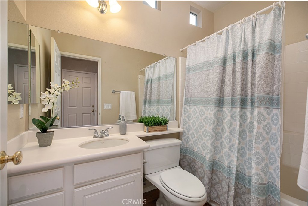 MLS #OC25265573 image #6