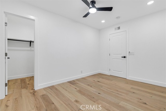 MLS #OC25265597 image #18