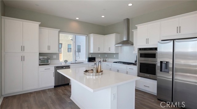 MLS #OC25265608 image #2