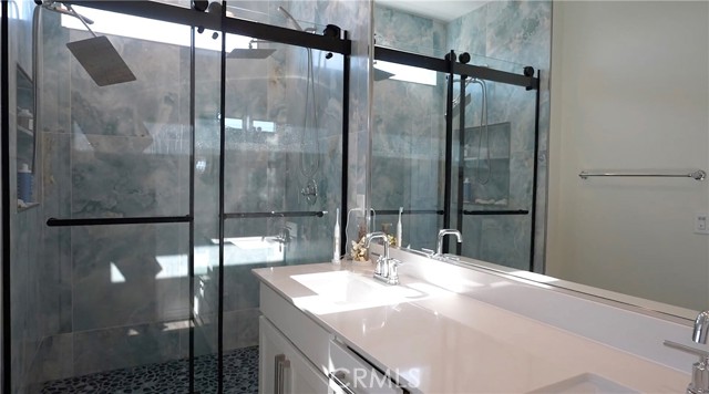 MLS #OC25265608 image #7