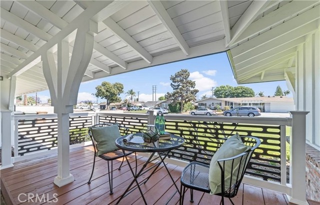 MLS #OC25265646 image #1