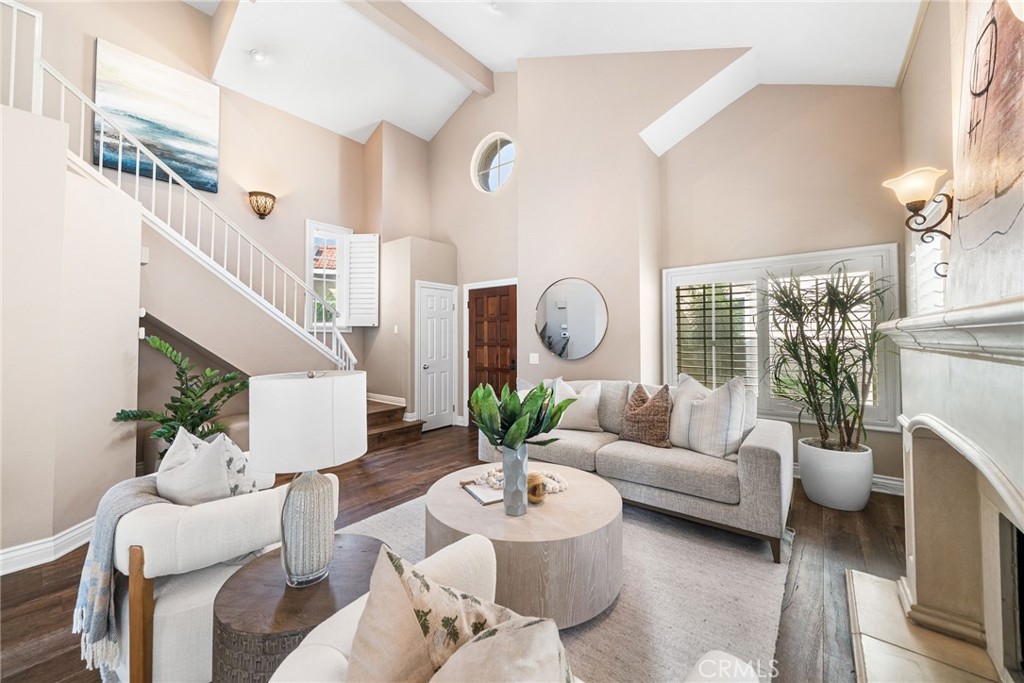 MLS #OC25265661 image #23