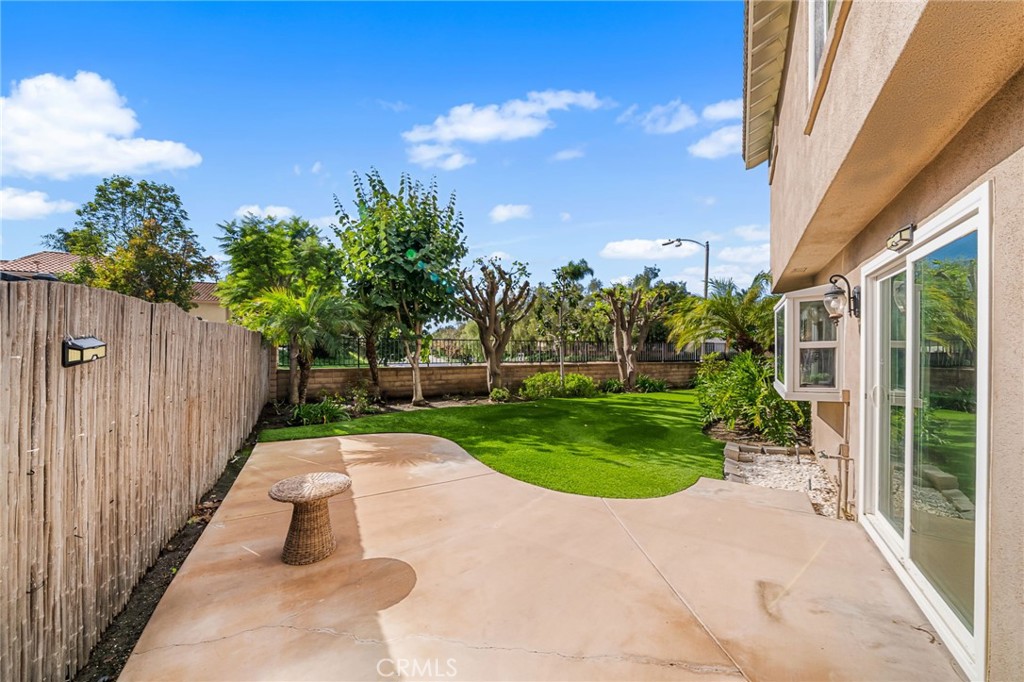 MLS #OC25265661 image #36