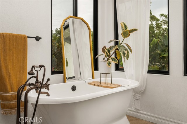 MLS #OC25265662 image #37