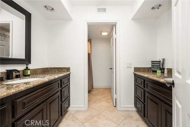 MLS #OC25265662 image #42