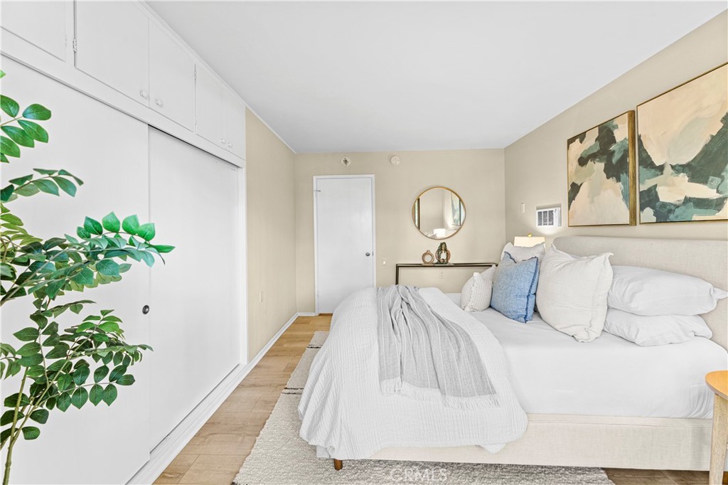 MLS #OC25265698 image #14