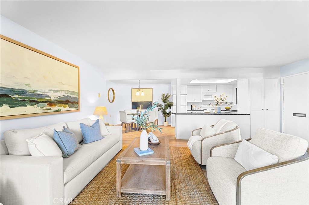 MLS #OC25265698 image #5