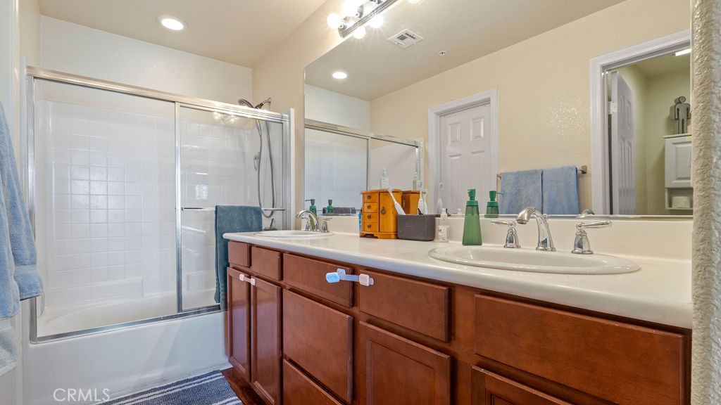 MLS #OC25265706 image #14