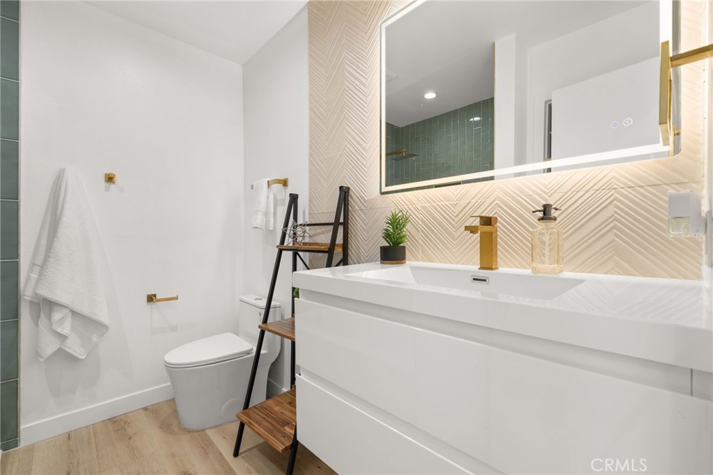 MLS #OC25265721 image #10