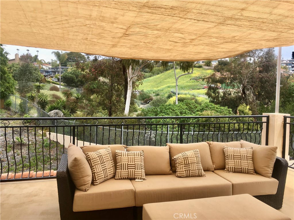 MLS #OC25265726 image #4