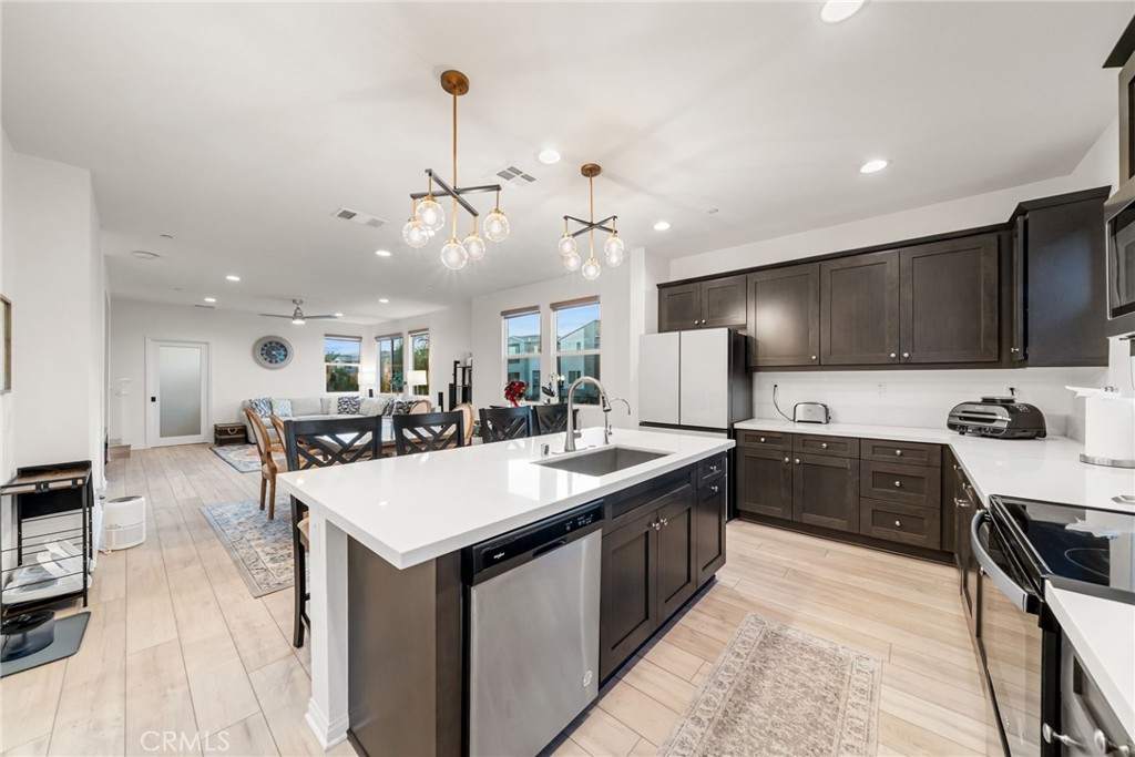 MLS #OC25265735 image #10