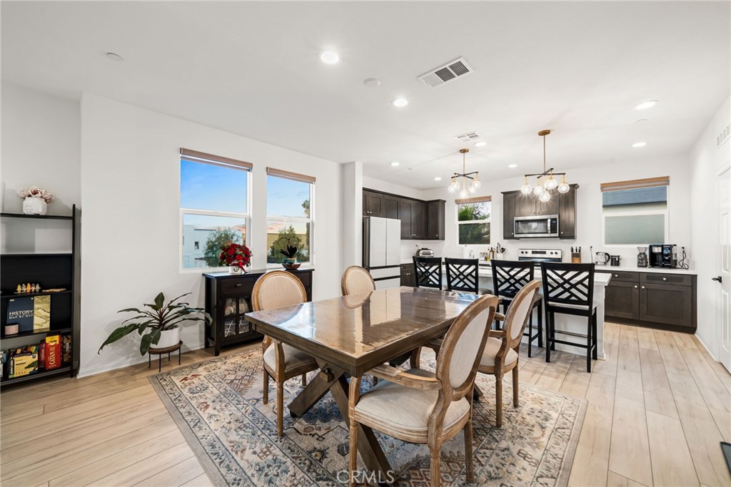 MLS #OC25265735 image #13