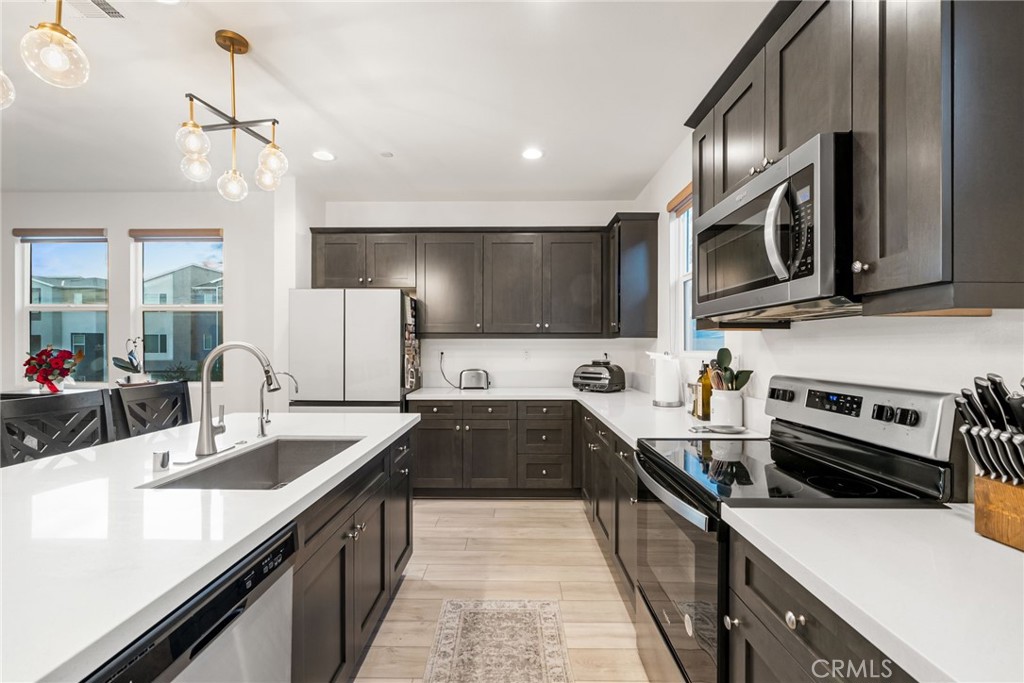 MLS #OC25265735 image #14