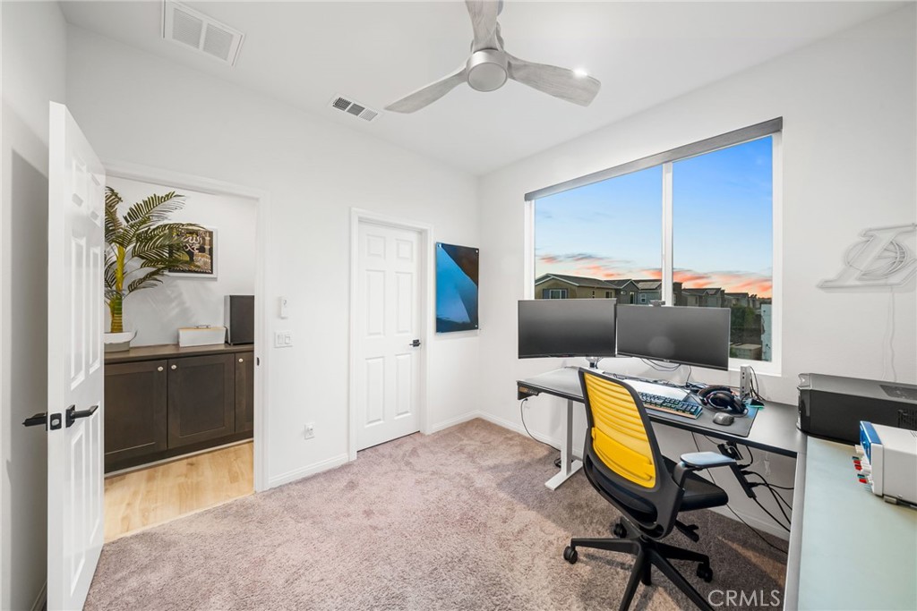 MLS #OC25265735 image #22