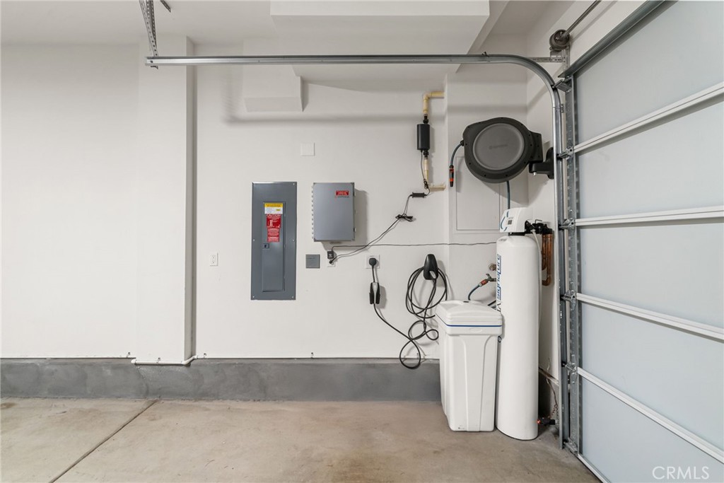 MLS #OC25265735 image #28