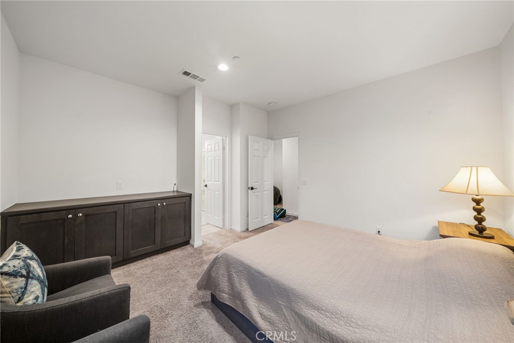 MLS #OC25265735 image #29