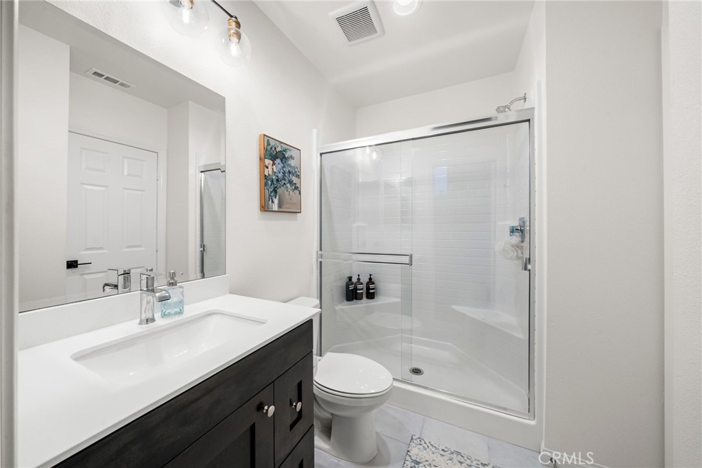 MLS #OC25265735 image #33