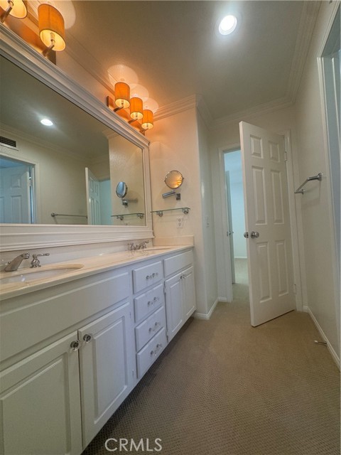 MLS #OC25265741 image #27