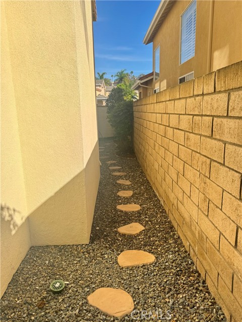 MLS #OC25265741 image #34