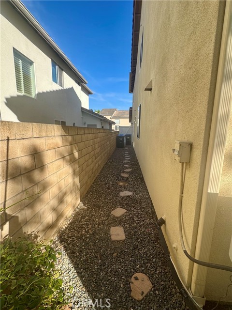 MLS #OC25265741 image #35