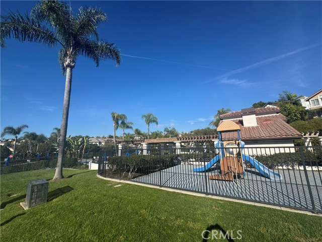 MLS #OC25265741 image #38