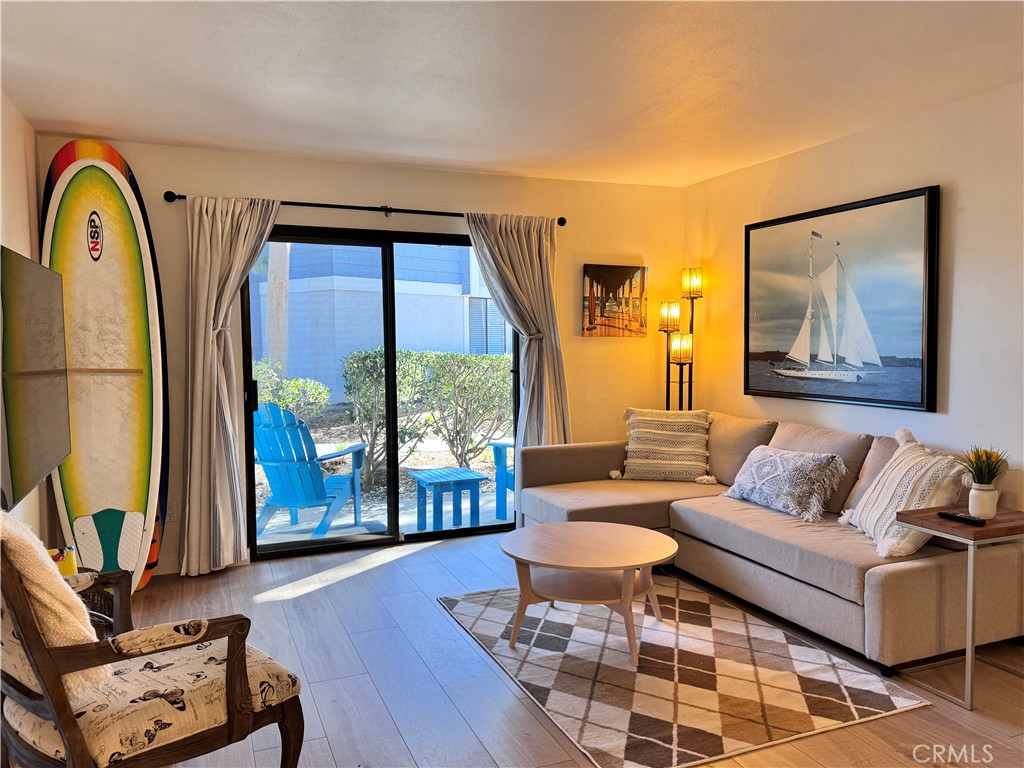 MLS #OC25265757 image #17