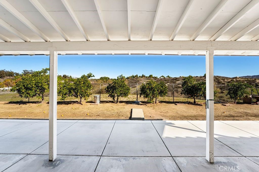 MLS #OC25265775 image #22