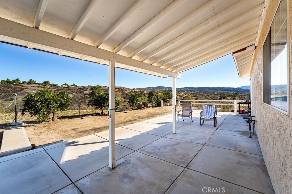 MLS #OC25265775 image #24