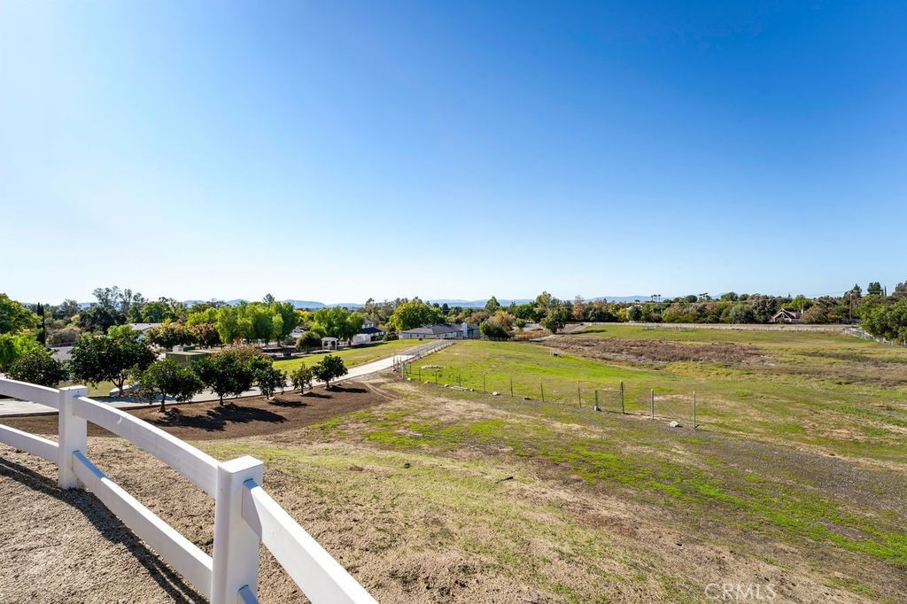 MLS #OC25265775 image #38