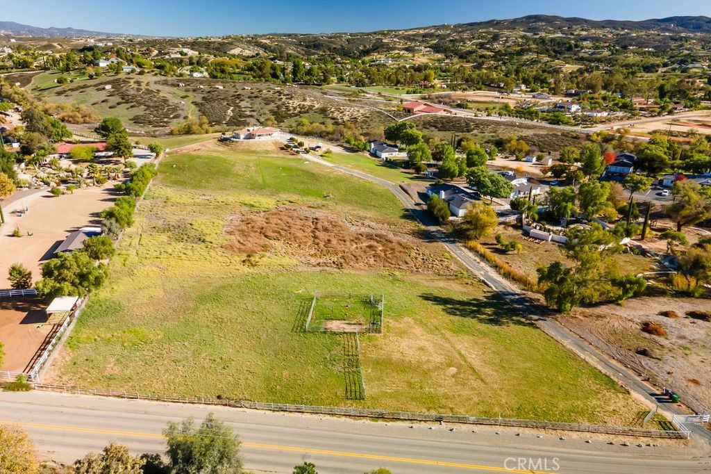 MLS #OC25265775 image #48