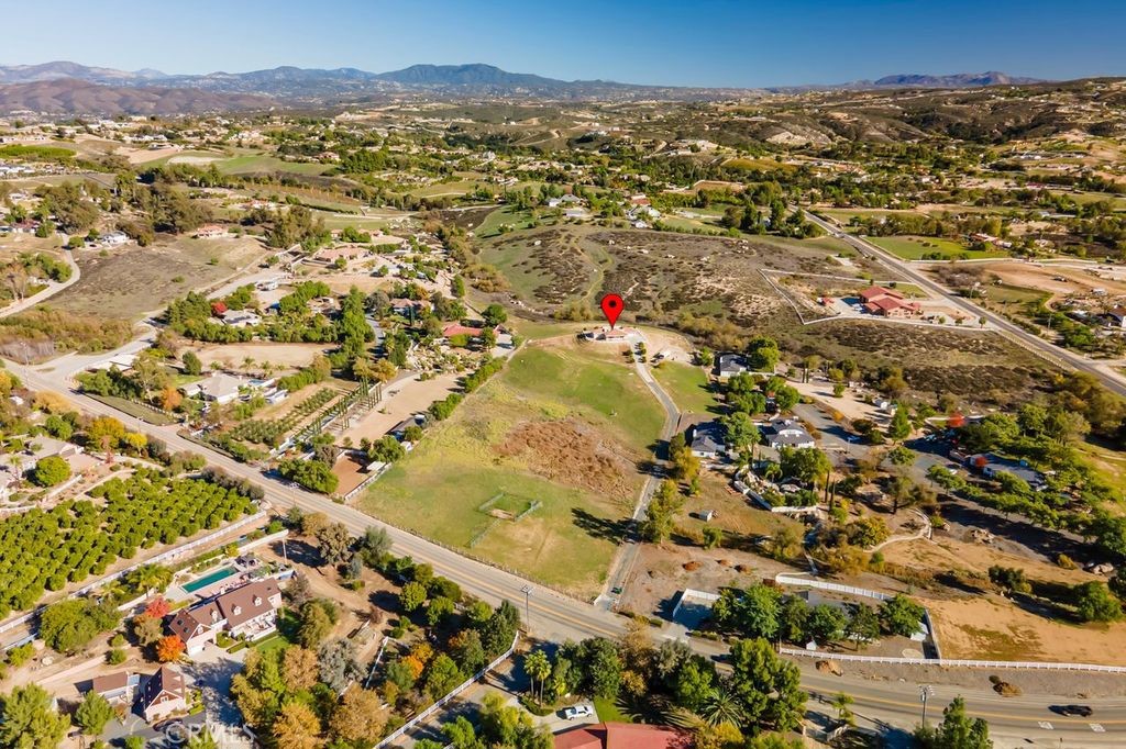 MLS #OC25265775 image #50