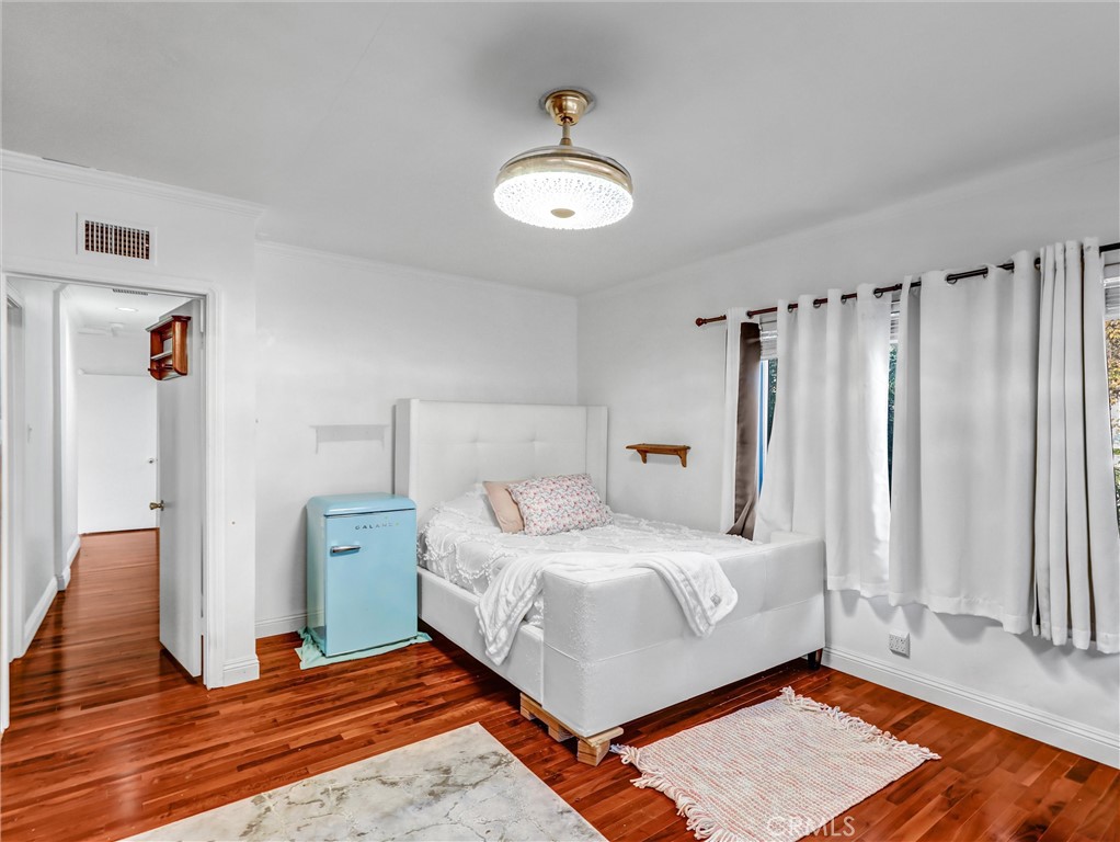 MLS #OC25265776 image #20