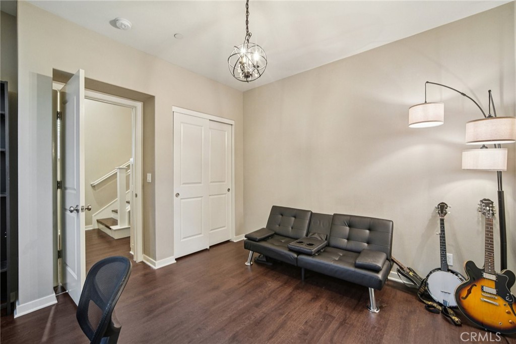 MLS #OC25265784 image #27