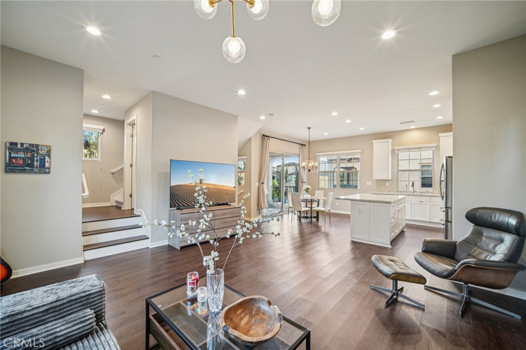 MLS #OC25265784 image #3