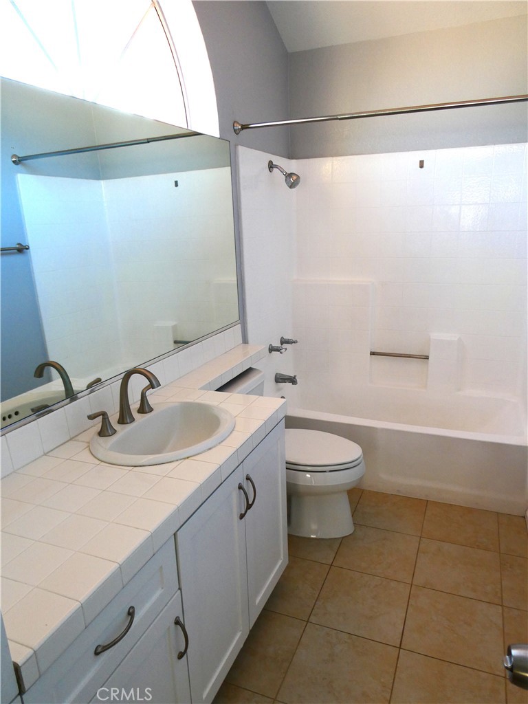 MLS #OC25265800 image #15