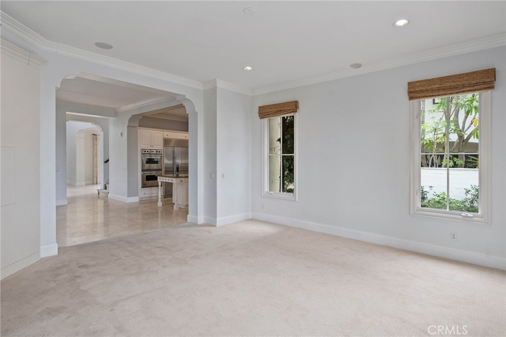 MLS #OC25265811 image #2