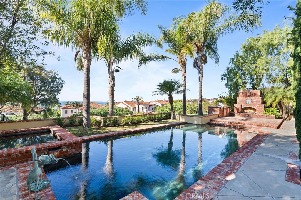 MLS #OC25265811 image #5